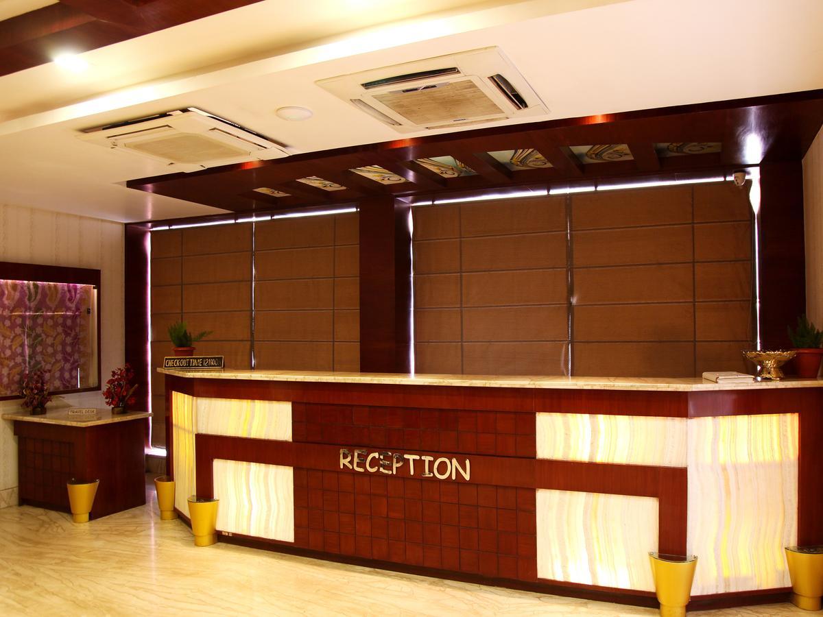 Oyo 2054 New Hotel Broadway 바라나시 외부 사진