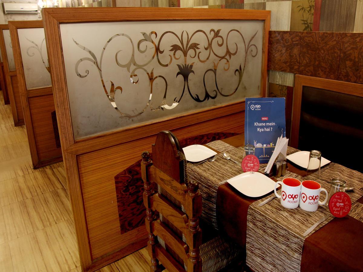 Oyo 2054 New Hotel Broadway 바라나시 외부 사진
