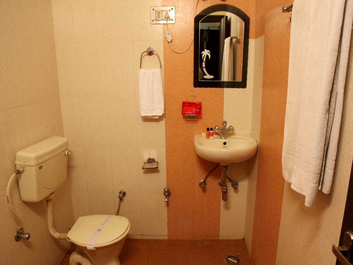 Oyo 2054 New Hotel Broadway 바라나시 외부 사진