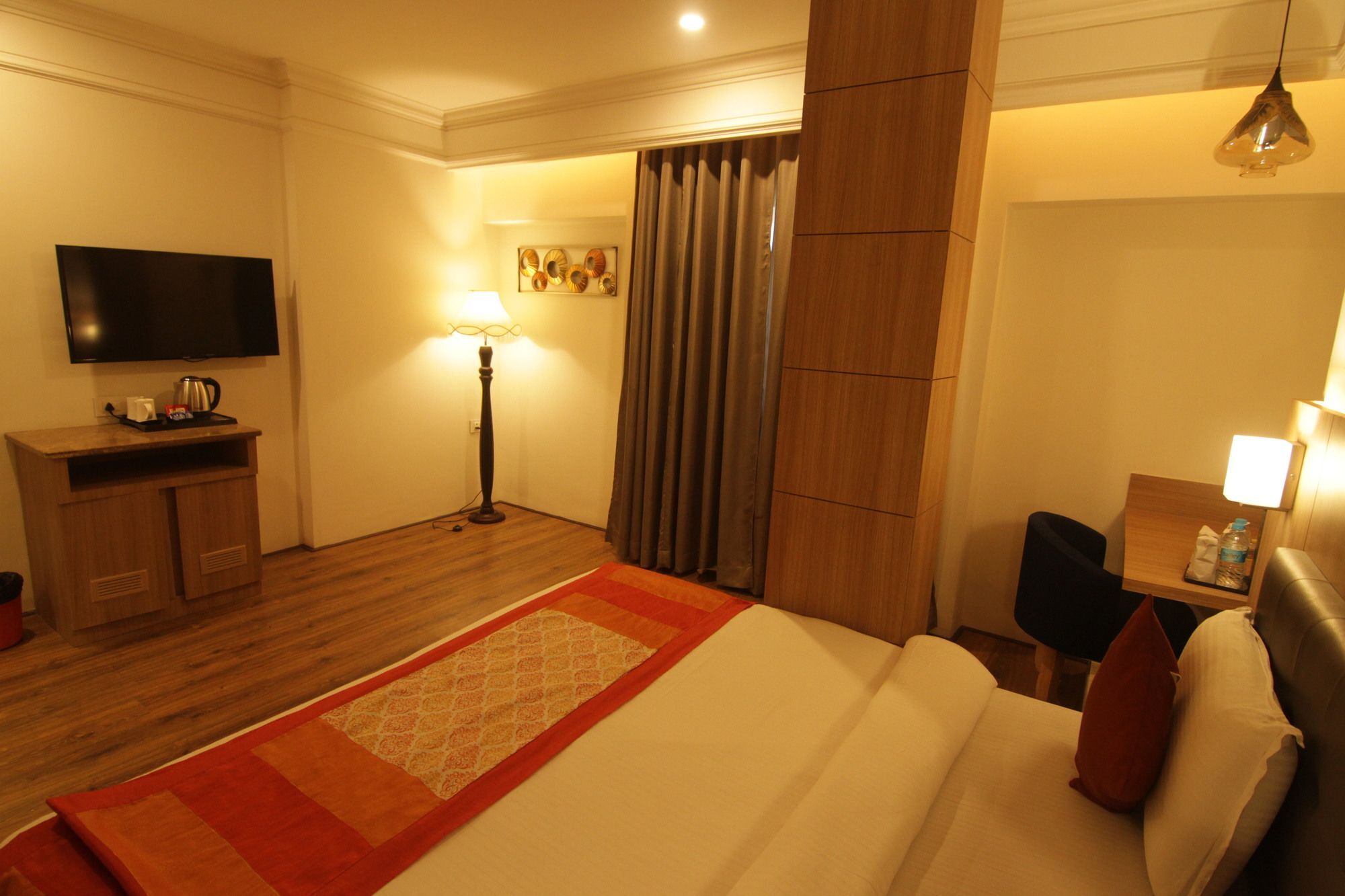 Oyo 2054 New Hotel Broadway 바라나시 외부 사진