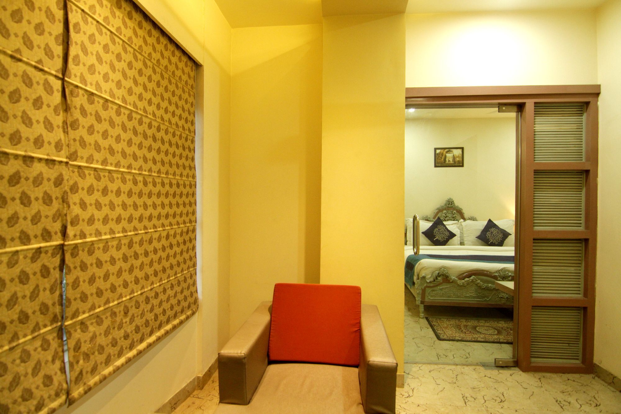 Oyo 2054 New Hotel Broadway 바라나시 외부 사진